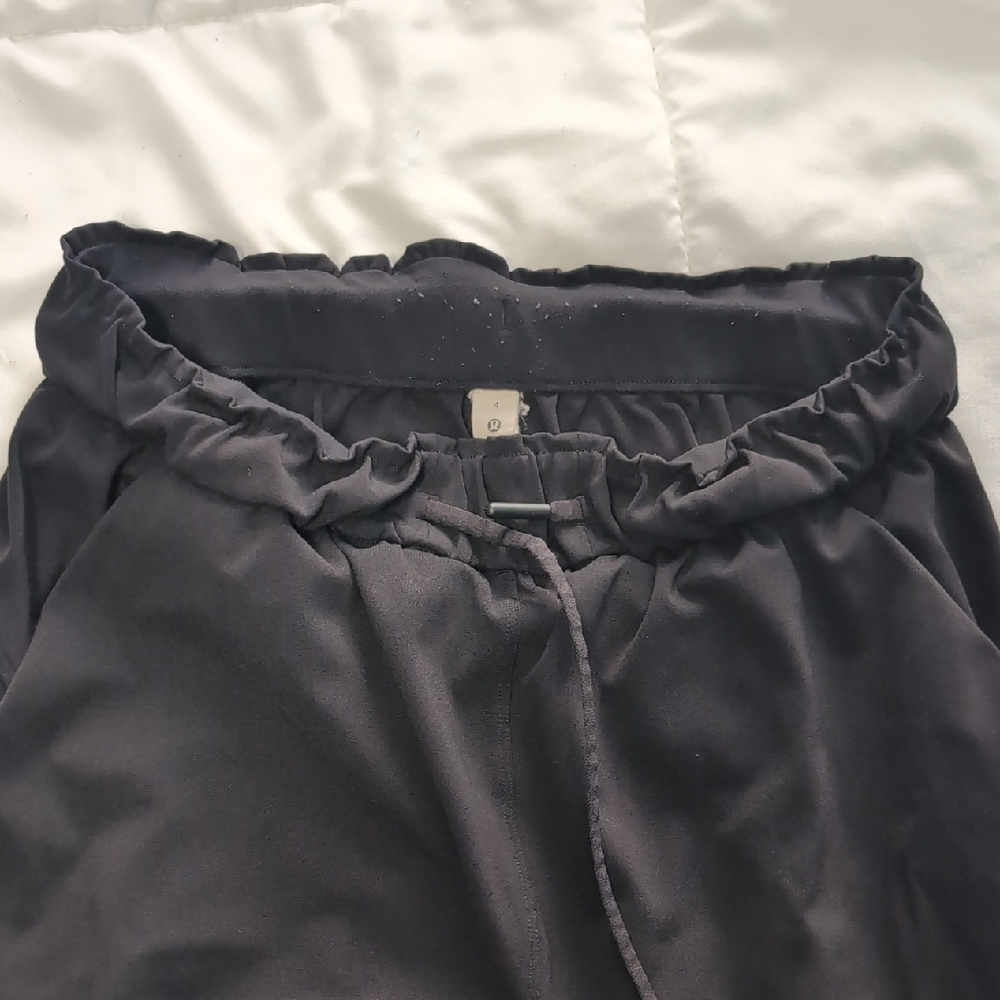 Lululemon Dance Studio Mid Rise Joggers Size 4